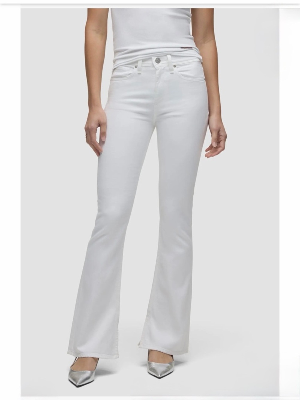 Hudson Jeans White Holly Flare size 32